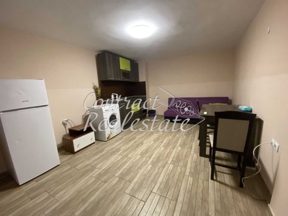 Дава се под наем Двустаен апартамент в Варна, Трошево - 50 кв.м за 331.5 € - Снимка #1