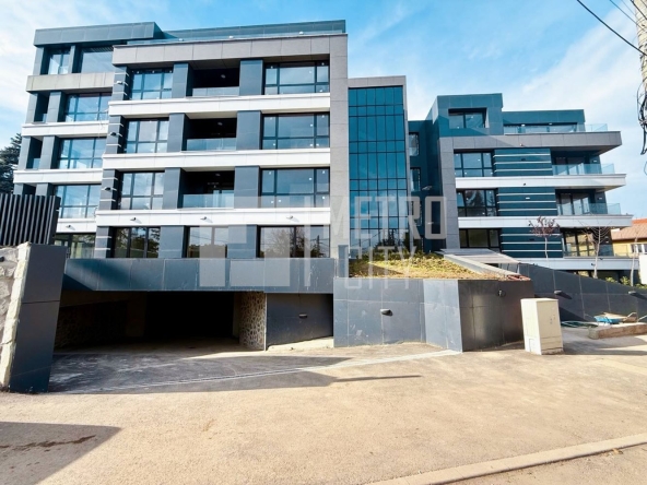 Тристаен апартамент в София, Бояна - 141 кв.м за 1190 €/кв.м - Снимка #1
