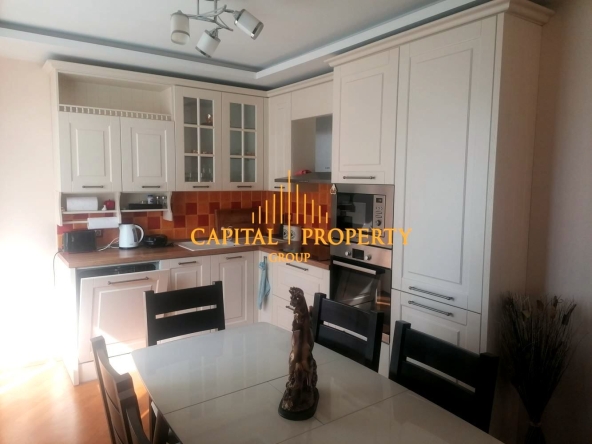 Дава се под наем Тристаен апартамент в Варна, Чайка - 100 кв.м за 797.64 € - Снимка #1