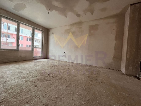 Двустаен апартамент в Пловдив, Остромила - 64 кв.м за 661 €/кв.м - Снимка #1