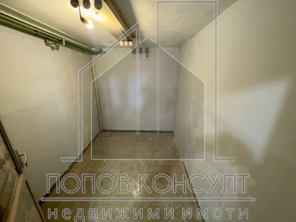 Дава се под наем Склад в Пловдив, Кючук Париж - 14 кв.м за 74.46 € - Снимка #1