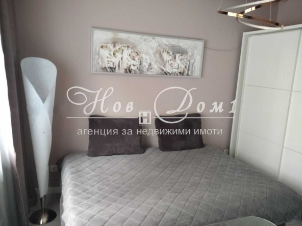 Дава се под наем  в Варна, Базар Левски - 22 кв.м за 328.95 € - Снимка #1