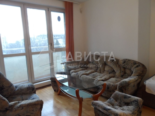 Дава се под наем Едностаен апартамент в София, Гоце Делчев - 32 кв.м за 331.5 € - Снимка #1