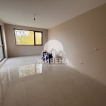 Тристаен апартамент в к.к. Св.Св. Константин и Елена - 88 кв.м за 1449 €/кв.м - Снимка #1