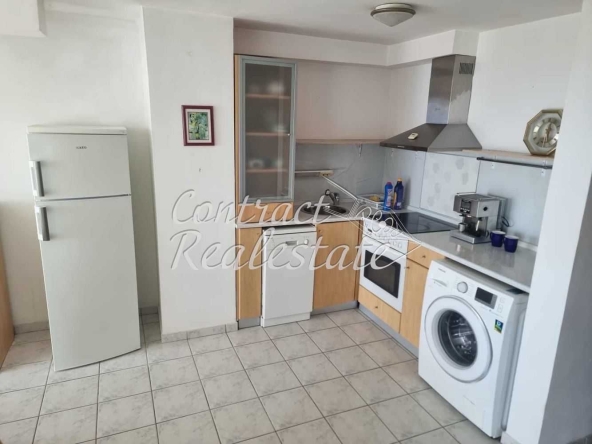 Дава се под наем Двустаен апартамент в Варна, Бриз - 80 кв.м за 398.82 € - Снимка #1