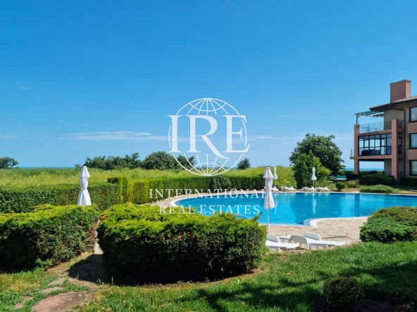 Тристаен апартамент в с. Топола, Област Добрич - 128 кв.м за 426 €/кв.м - Снимка #1