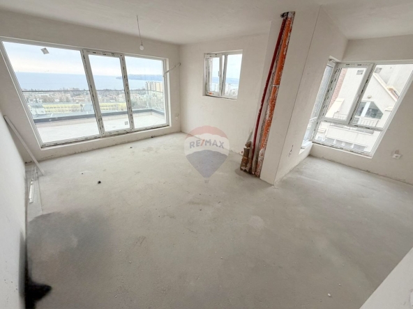Тристаен апартамент в Варна, Бриз - 111 кв.м за 1287 €/кв.м - Снимка #1