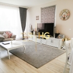 Тристаен апартамент в Варна, Изгрев - 142 кв.м за 2113 €/кв.м - Снимка #1