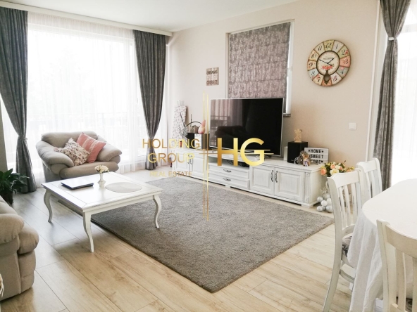 Тристаен апартамент в Варна, Изгрев - 142 кв.м за 2113 €/кв.м - Снимка #1