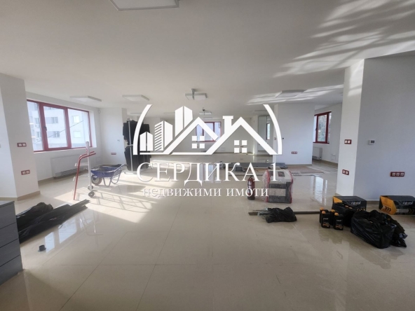 Дава се под наем Офис в София, Слатина - 169 кв.м за 1685.55 € - Снимка #1
