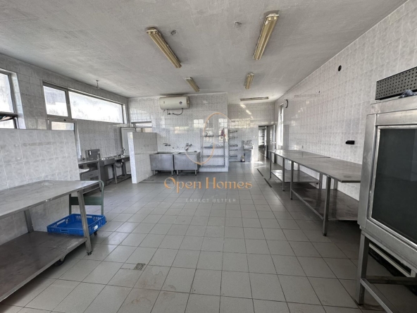 Промишлена сграда в с. Войводиново, Област Пловдив - 110 кв.м за 1438 €/кв.м - Снимка #1