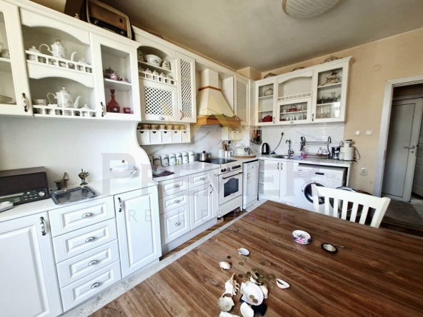Тристаен апартамент в Варна, Аспарухово - 60 кв.м за 1309 €/кв.м - Снимка #1