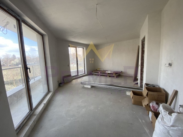 Двустаен апартамент в София, Банишора - 73 кв.м за 1275 €/кв.м - Снимка #1