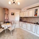 Тристаен апартамент в к.к. Слънчев бряг - 90 кв.м за 822 €/кв.м - Снимка #1