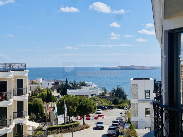 Дава се под наем Двустаен апартамент в Черноморец - 75 кв.м за 1595.79 € - Снимка #1