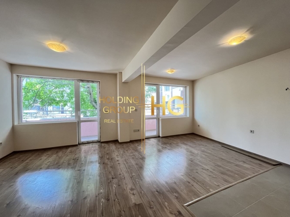 Едностаен апартамент в Варна, Зимно кино Тракия - 51 кв.м за 2065 €/кв.м - Снимка #1