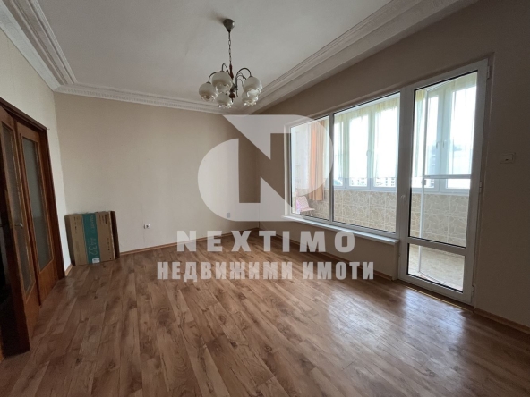 Тристаен апартамент в Пловдив, Център - 92 кв.м за 793 €/кв.м - Снимка #1