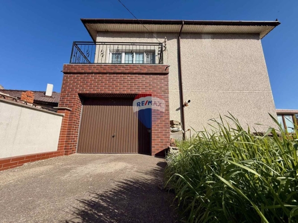 Къща в Генерал Тошево - 240 кв.м за 340 €/кв.м - Снимка #1
