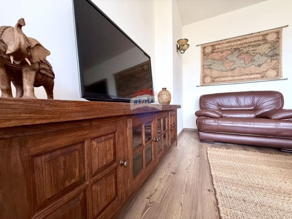 Тристаен апартамент в Балчик - 98 кв.м за 703 €/кв.м - Снимка #1