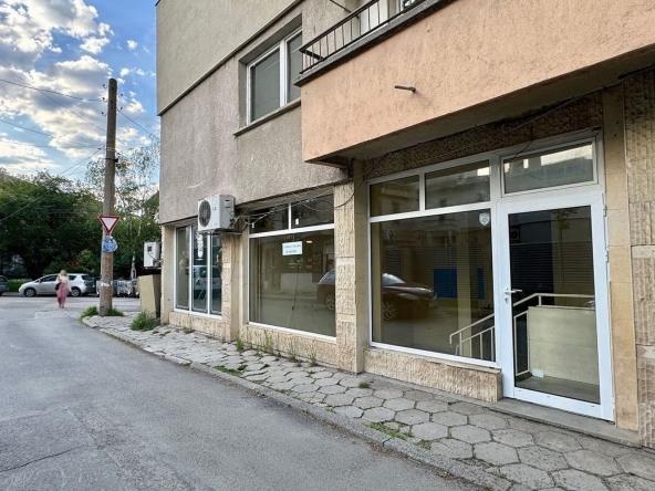 Дава се под наем Магазин в София, Гео Милев - 72 кв.м за 698.19 € - Снимка #1