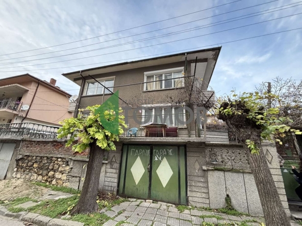 Къща в Чирпан - 82 кв.м за 467 €/кв.м - Снимка #1