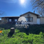 Къща в с. Аврен, Област Варна - 100 кв.м за 587 €/кв.м - Снимка #1