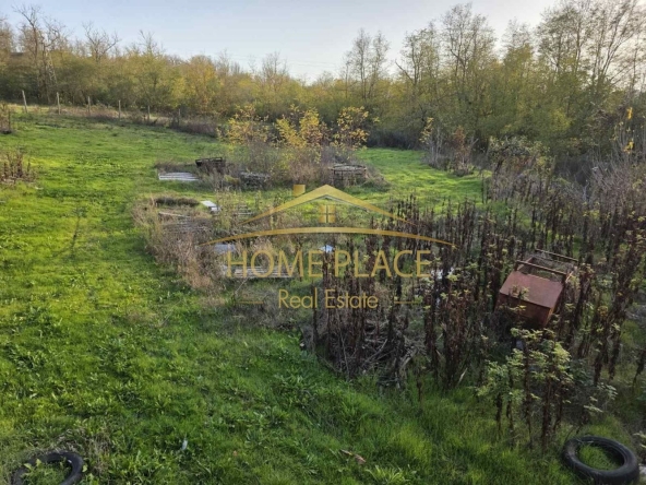 Парцел в с. Садово, Област Варна - 1750 кв.м за 6 €/кв.м - Снимка #1