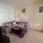 Дава се под наем Тристаен апартамент в София, Център - 100 кв.м за 897.6 € - Снимка #1