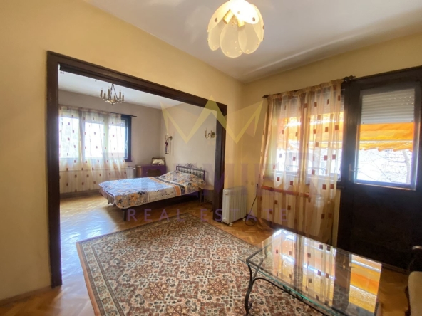 Етаж от къща в София, Павлово - 105 кв.м за 1275 €/кв.м - Снимка #1