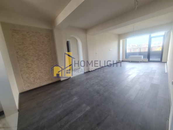 Тристаен апартамент в София, Гоце Делчев - 143 кв.м за 1650 €/кв.м - Снимка #1