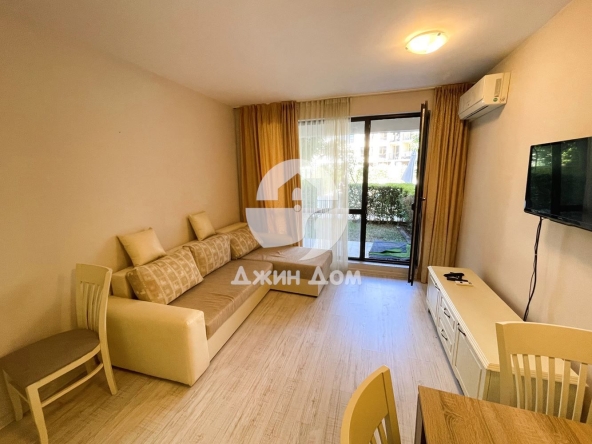 Едностаен апартамент в к.к. Слънчев бряг - 40 кв.м за 1150 €/кв.м - Снимка #1
