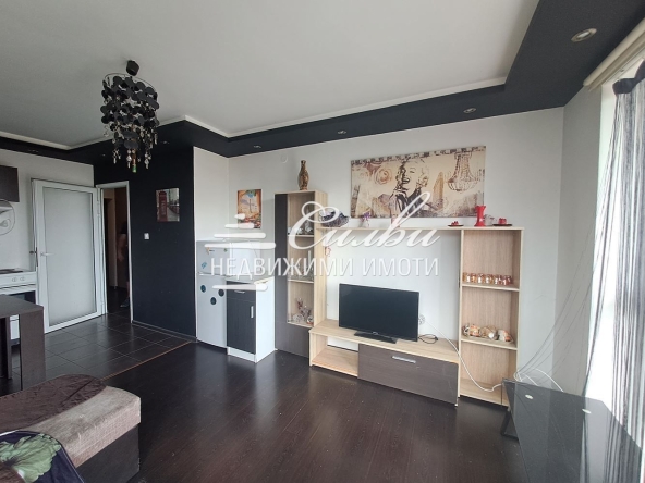 Двустаен апартамент в Шумен, Добруджански - 55 кв.м за 1855 €/кв.м - Снимка #1