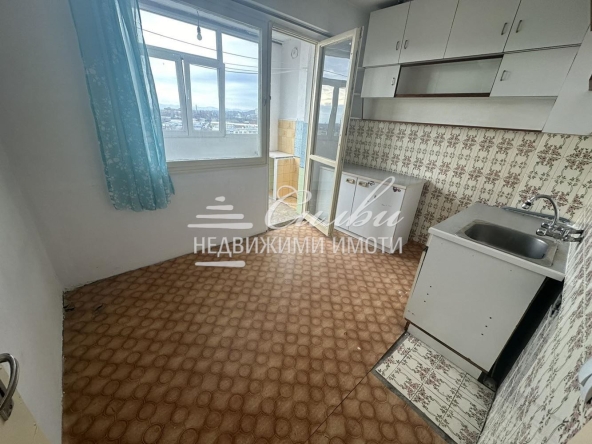 Едностаен апартамент в Шумен, Тракия - 47 кв.м за 1075 €/кв.м - Снимка #1