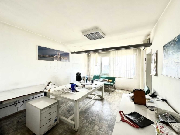 Тристаен апартамент в София, Сердика - 75 кв.м за 1787 €/кв.м - Снимка #1