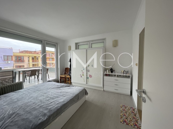 Многостаен апартамент в Несебър - 200 кв.м за 900 €/кв.м - Снимка #1