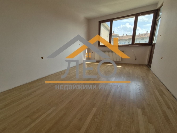 Тристаен апартамент в Севлиево - 117 кв.м за 1069 €/кв.м - Снимка #1