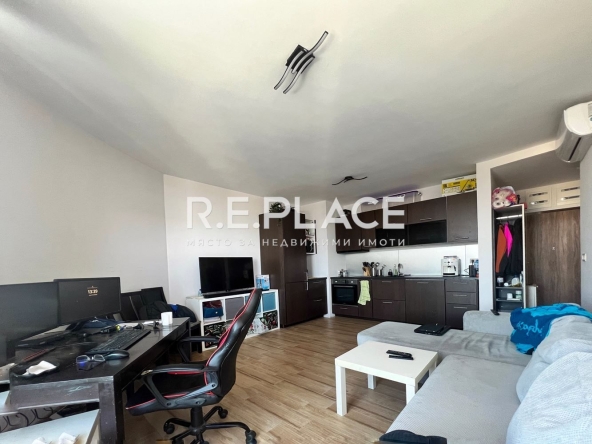 Дава се под наем Двустаен апартамент в Варна, Трошево - 65 кв.м за 510 € - Снимка #1