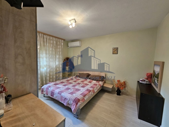 Четиристаен апартамент в Шумен, Добруджански - 103 кв.м за 1238 €/кв.м - Снимка #1