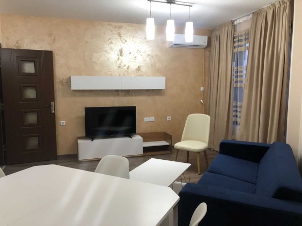 Дава се под наем Двустаен апартамент в Пловдив, Христо Смирненски - 65 кв.м за 433.5 € - Снимка #1