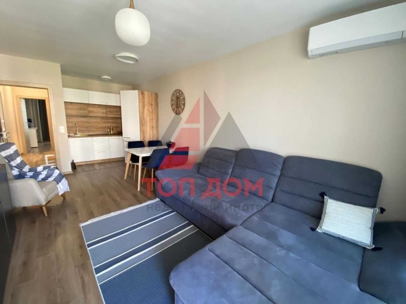 Двустаен апартамент в к.к. Св.Св. Константин и Елена - 70 кв.м за 3858 €/кв.м - Снимка #1