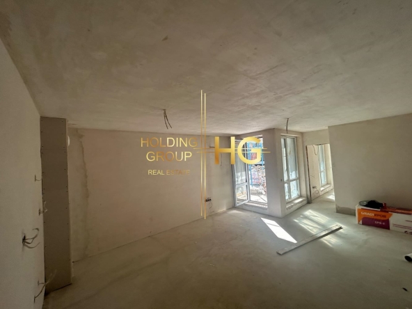 Двустаен апартамент в Варна, Изгрев - 92 кв.м за 1307 €/кв.м - Снимка #1