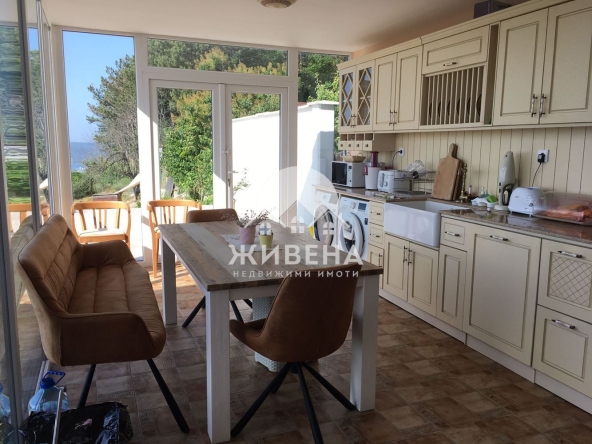 Къща в Варна, м-т Акчелар - 150 кв.м за 3000 €/кв.м - Снимка #1