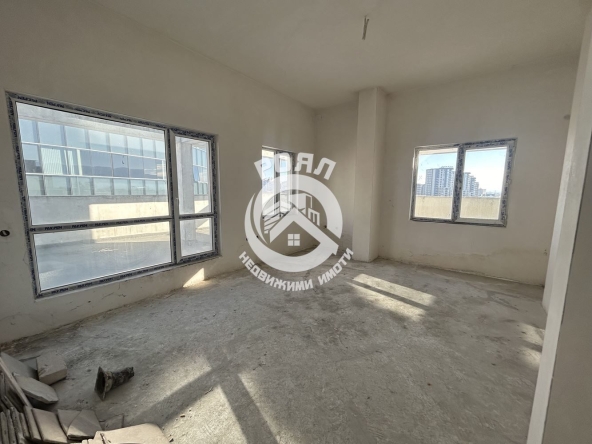 Тристаен апартамент в Пловдив, Съдийски - 97 кв.м за 1598 €/кв.м - Снимка #1