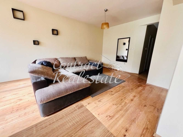 Дава се под наем Тристаен апартамент в Варна, Лятно кино Тракия - 110 кв.м за 459 € - Снимка #1