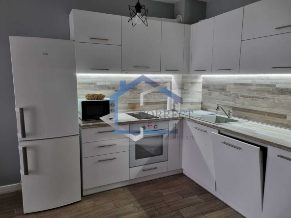 Дава се под наем Двустаен апартамент в Варна, Левски - 75 кв.м за 433.5 € - Снимка #1