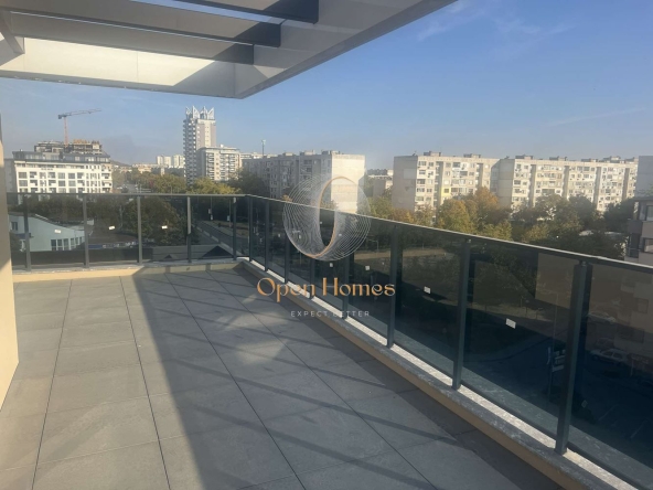 Тристаен апартамент в Пловдив, Христо Смирненски - 168 кв.м за 1000 €/кв.м - Снимка #1