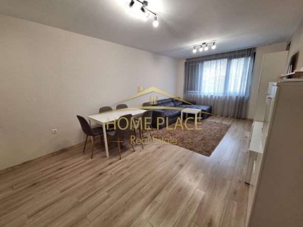 Дава се под наем Тристаен апартамент в Варна, Младост 1 - 87 кв.м за 663 € - Снимка #1