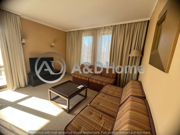 Двустаен апартамент в к.к. Слънчев бряг - 77 кв.м за 1364 €/кв.м - Снимка #1