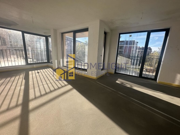 Тристаен апартамент в София, Витоша - 142 кв.м за 1799 €/кв.м - Снимка #1