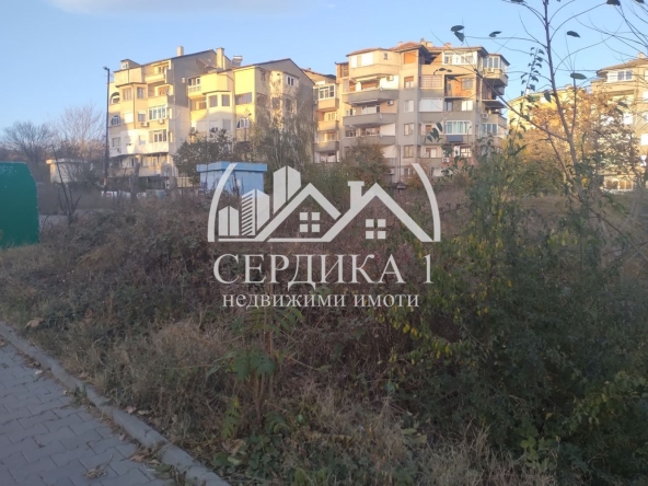 Парцел в Благоевград, Освобождение - 1156 кв.м за 135 €/кв.м - Снимка #1